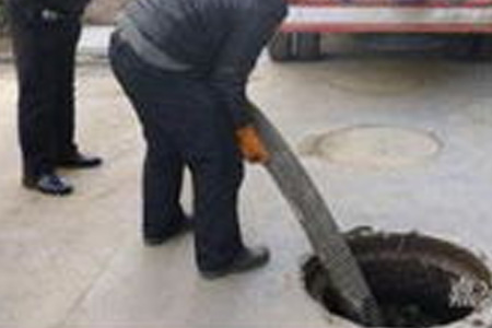 非开挖管道清淤-厕所修马桶